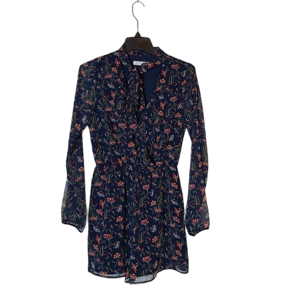 BCBGeneration Navy Blue Floral Long Sleeve Romper Bow Tie Neck XS Preowned - Picture 6 of 9